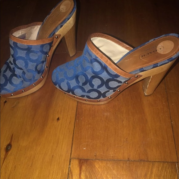Coach Clogs - Picture 3 of 6